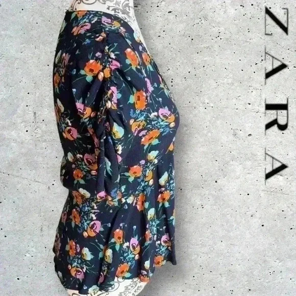 ZARA Trafaluc Floral  Top - Picture 6 of 13